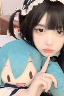 我爱冒牌机器女友